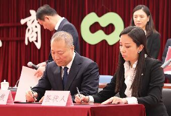 1540434163635060709.jpg 女装鞠静.jpg