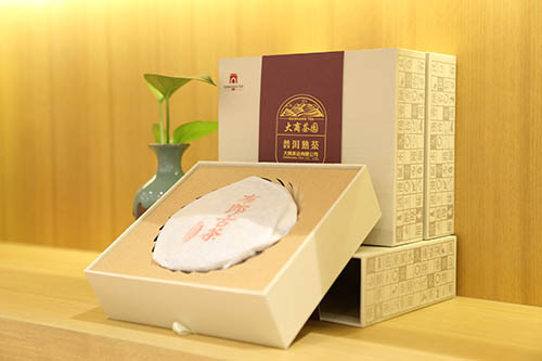 1501728379227063348.jpg 布朗古茶.jpg