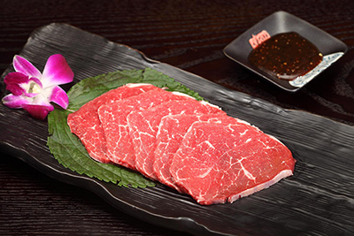 1574299517734007260.jpg 三角肩肉.jpg